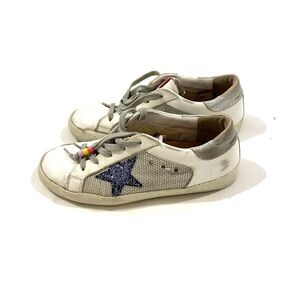 Golden Goose Super Star Low Top Blue Star Size 35 (US Size 5)